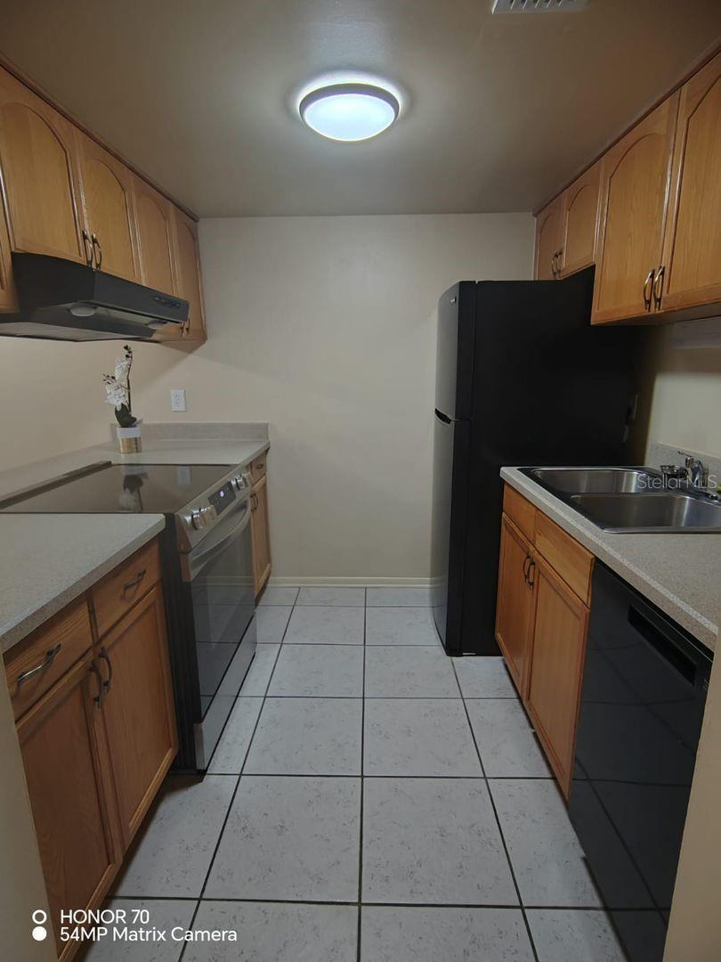 Image 7 of 17 For 1044 82nd Terrace N 1044d