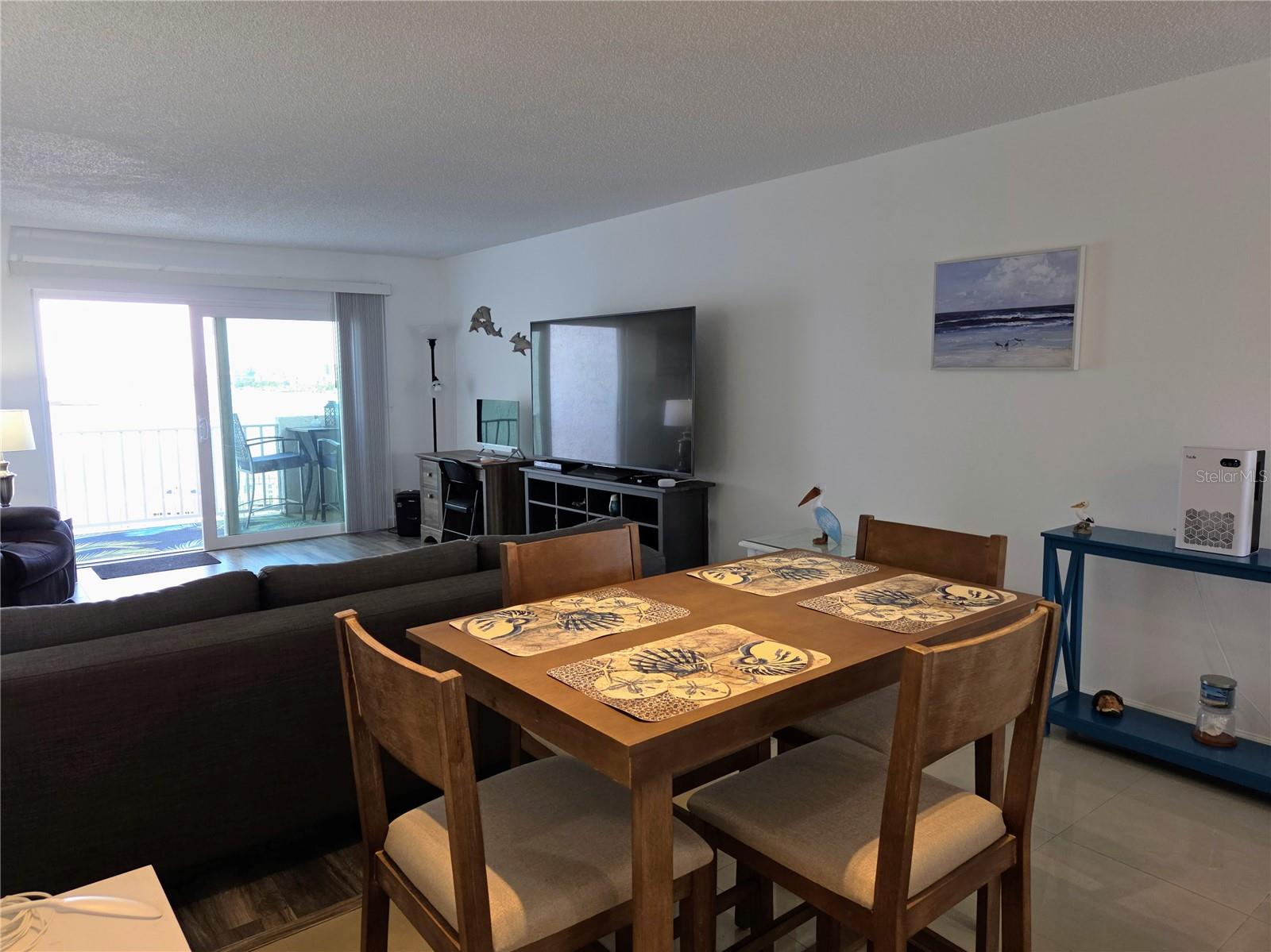Image 4 of 39 For 285 107th Avenue 505