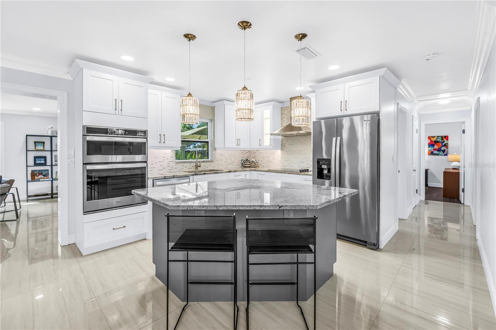 Image 13 of 53 For 2898 56th Lane N