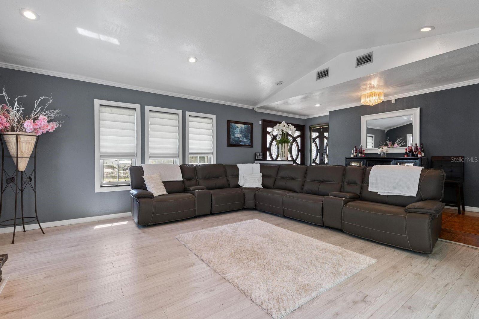 Image 15 of 38 For 14865 Wildwood Drive