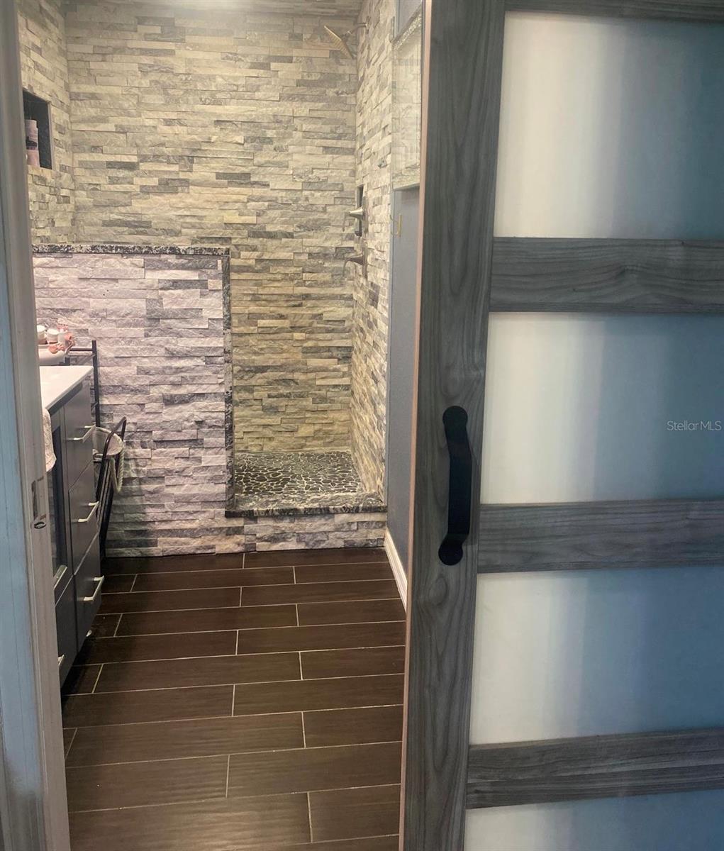 Image 20 of 38 For 14865 Wildwood Drive