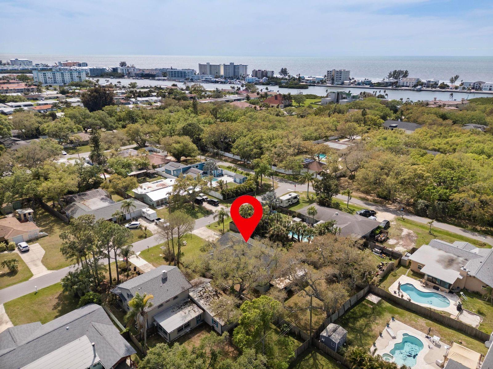 Image 36 of 38 For 14865 Wildwood Drive