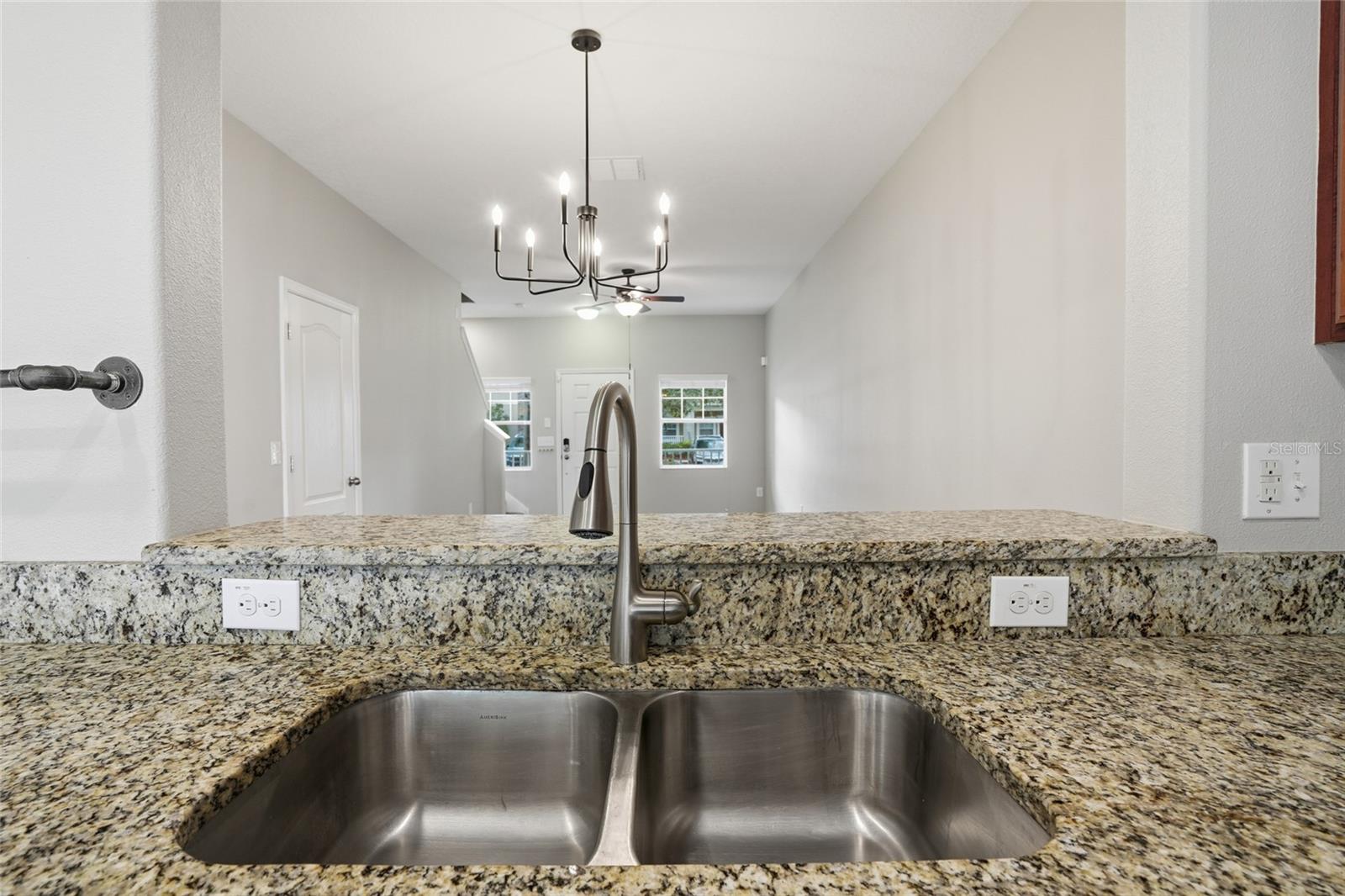 Image 10 of 34 For 31209 Gossamer Way