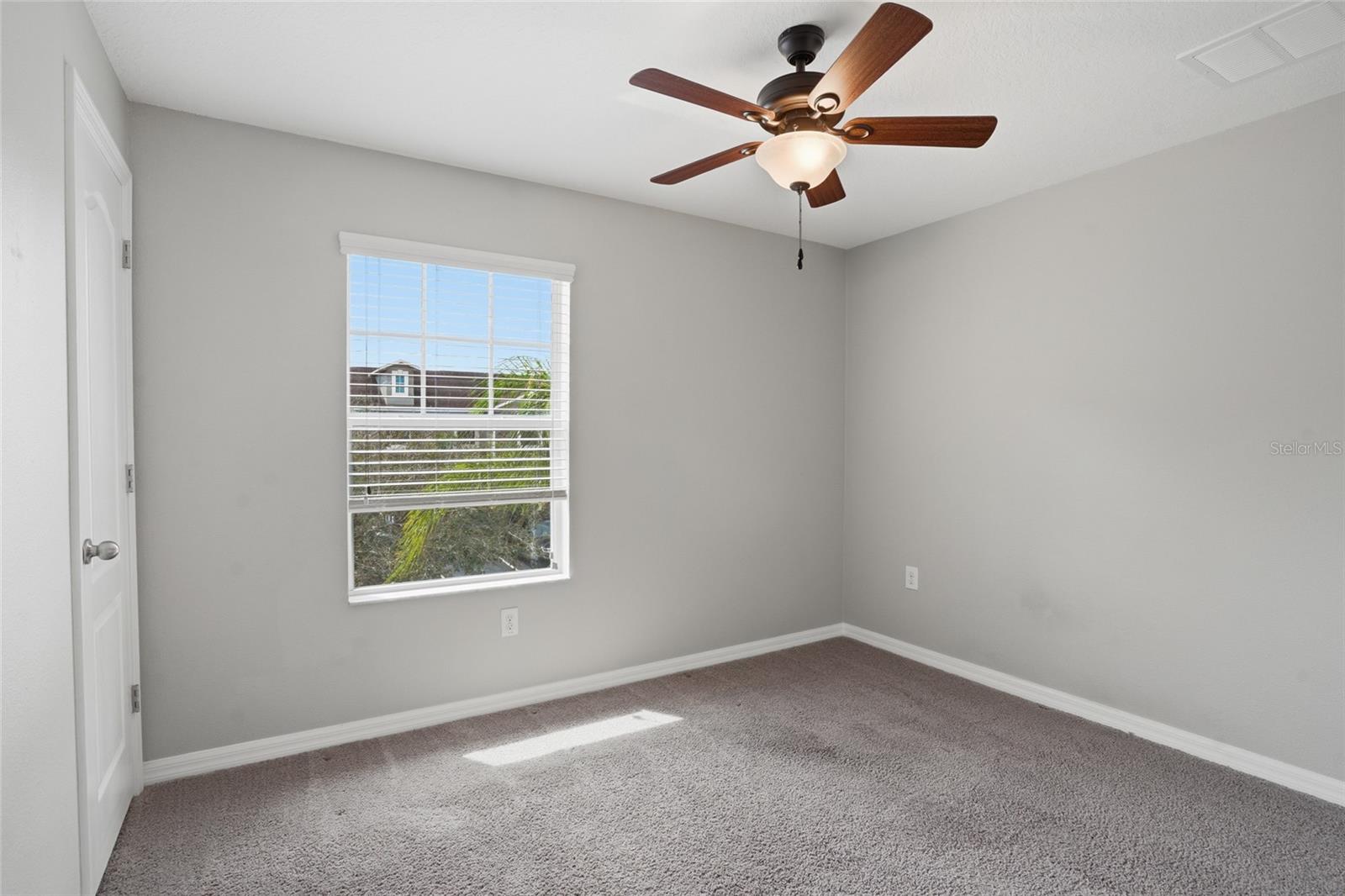 Image 12 of 34 For 31209 Gossamer Way