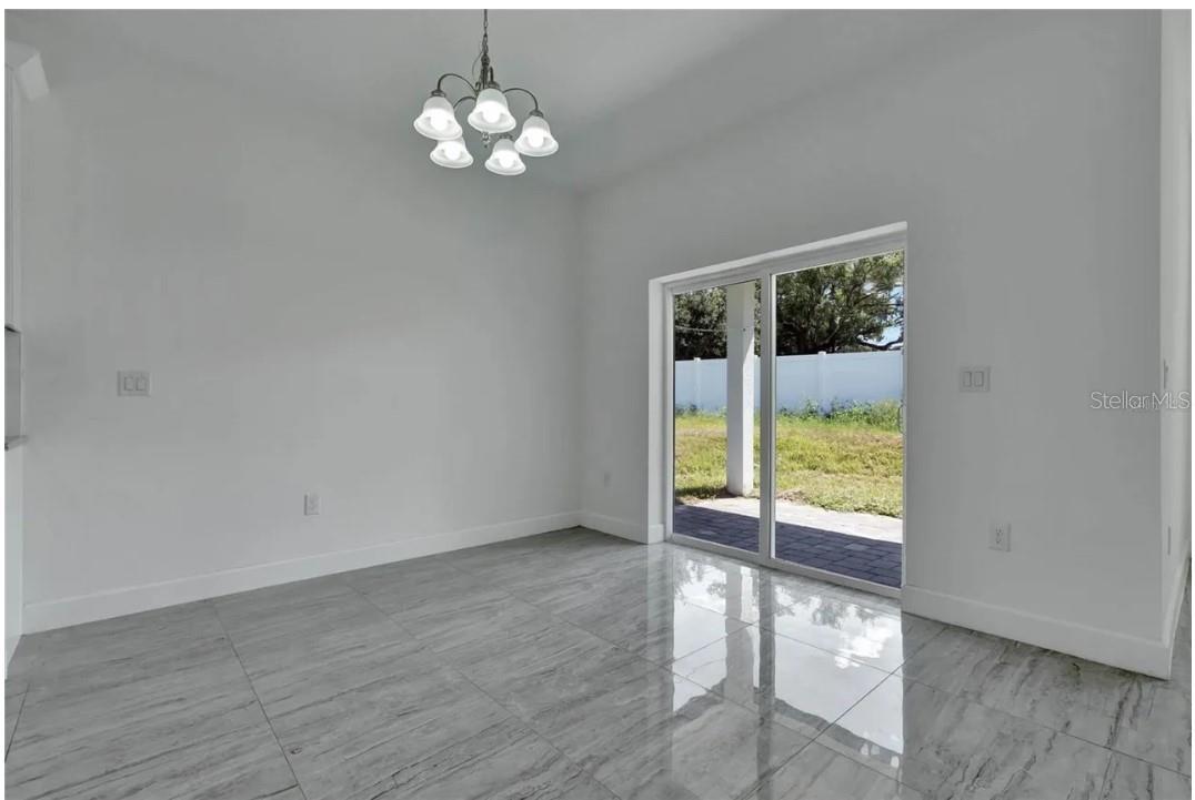 Image 22 of 26 For 113 Redding Street