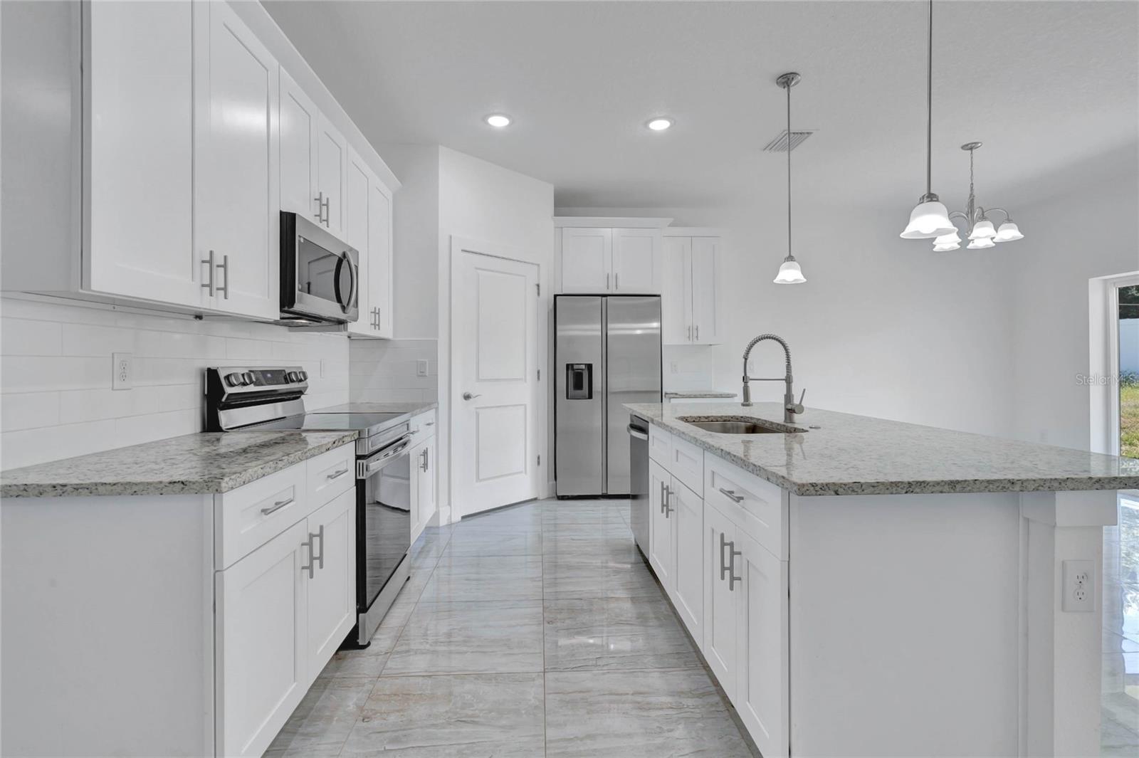 Image 4 of 26 For 113 Redding Street