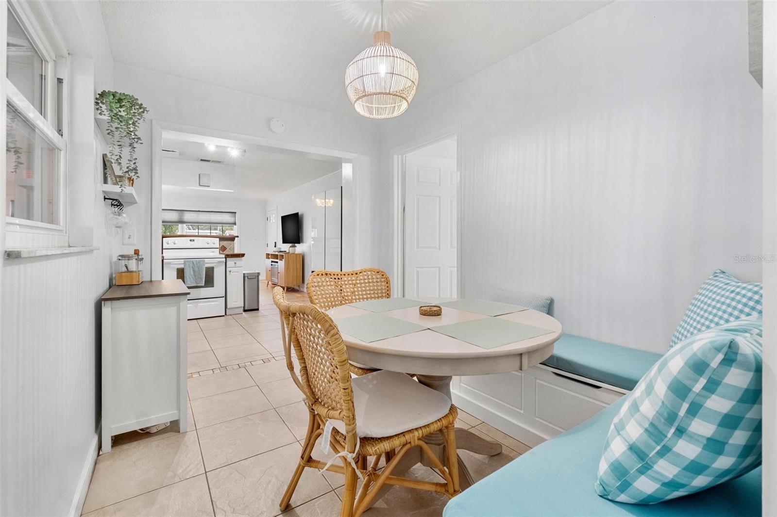 Image 7 of 26 For 6841 13th Street N