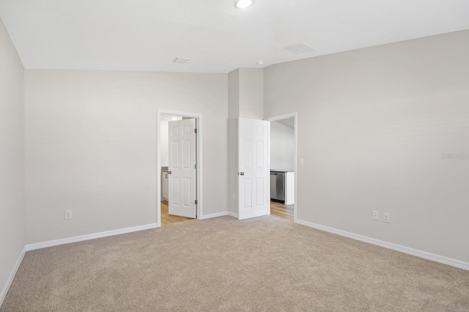 Image 15 of 38 For 12774 Canter Call Road