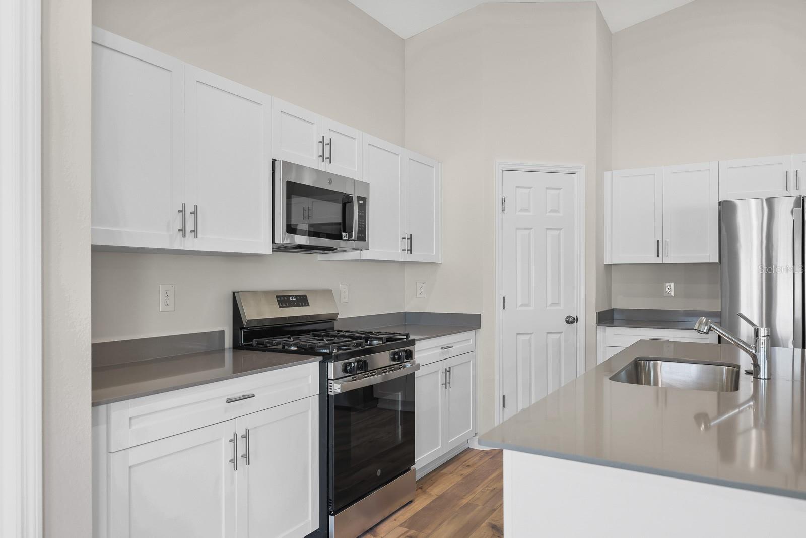 Image 6 of 38 For 12774 Canter Call Road