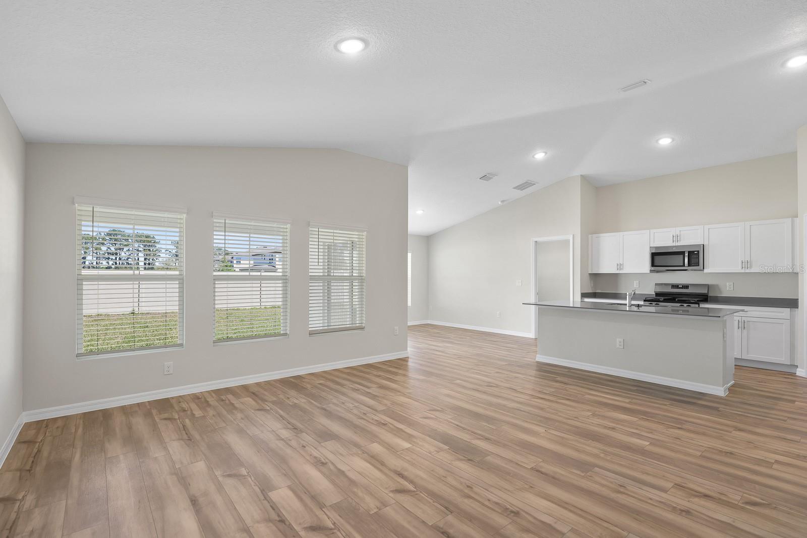 Image 9 of 38 For 12774 Canter Call Road