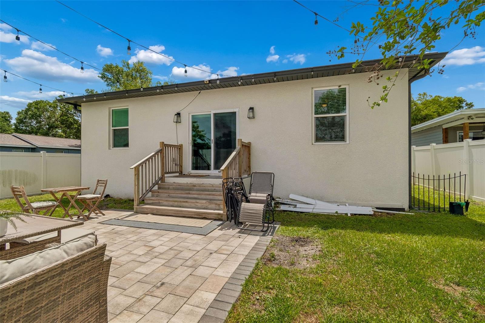 Image 46 of 54 For 1901 Cluster Avenue