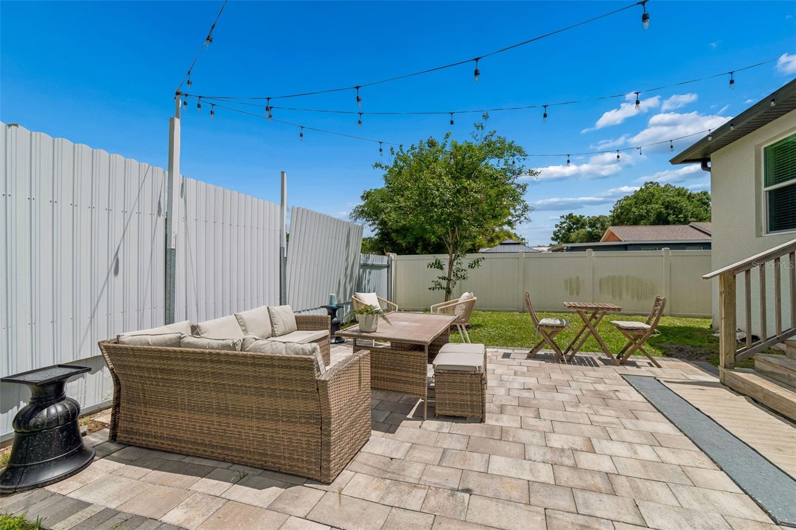 Image 50 of 54 For 1901 Cluster Avenue