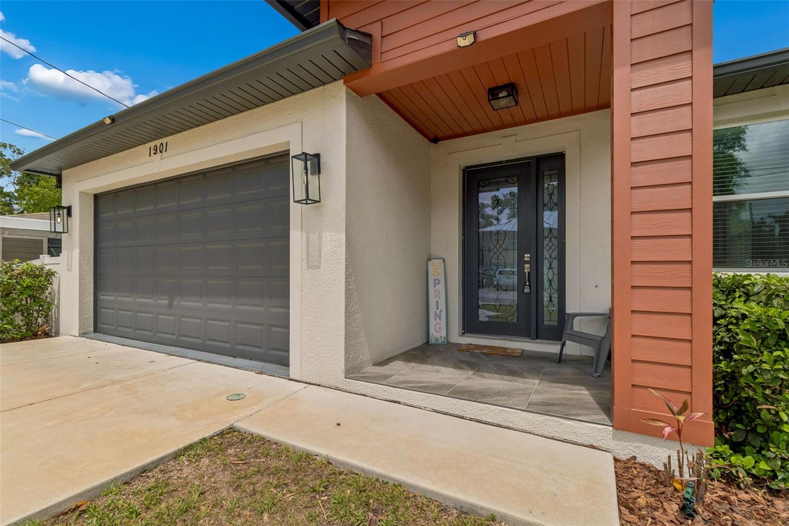 Image 6 of 54 For 1901 Cluster Avenue