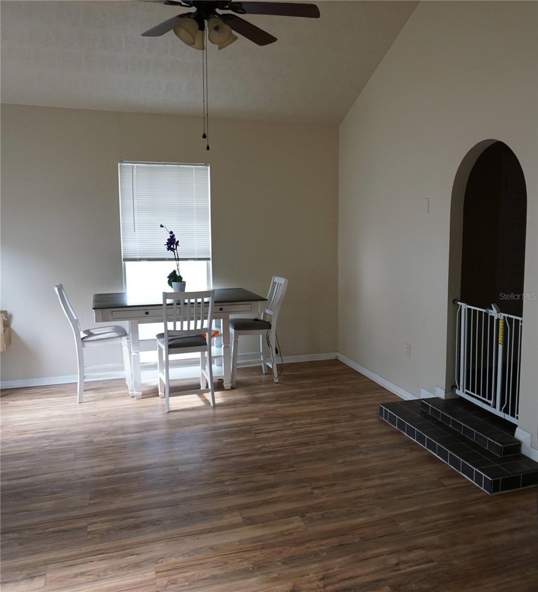 Image 14 of 30 For 808 Childers Loop