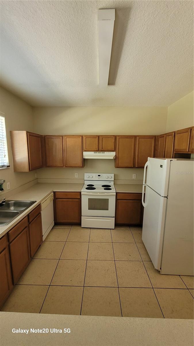 Image 4 of 14 For 4381 Paradise Cove Court