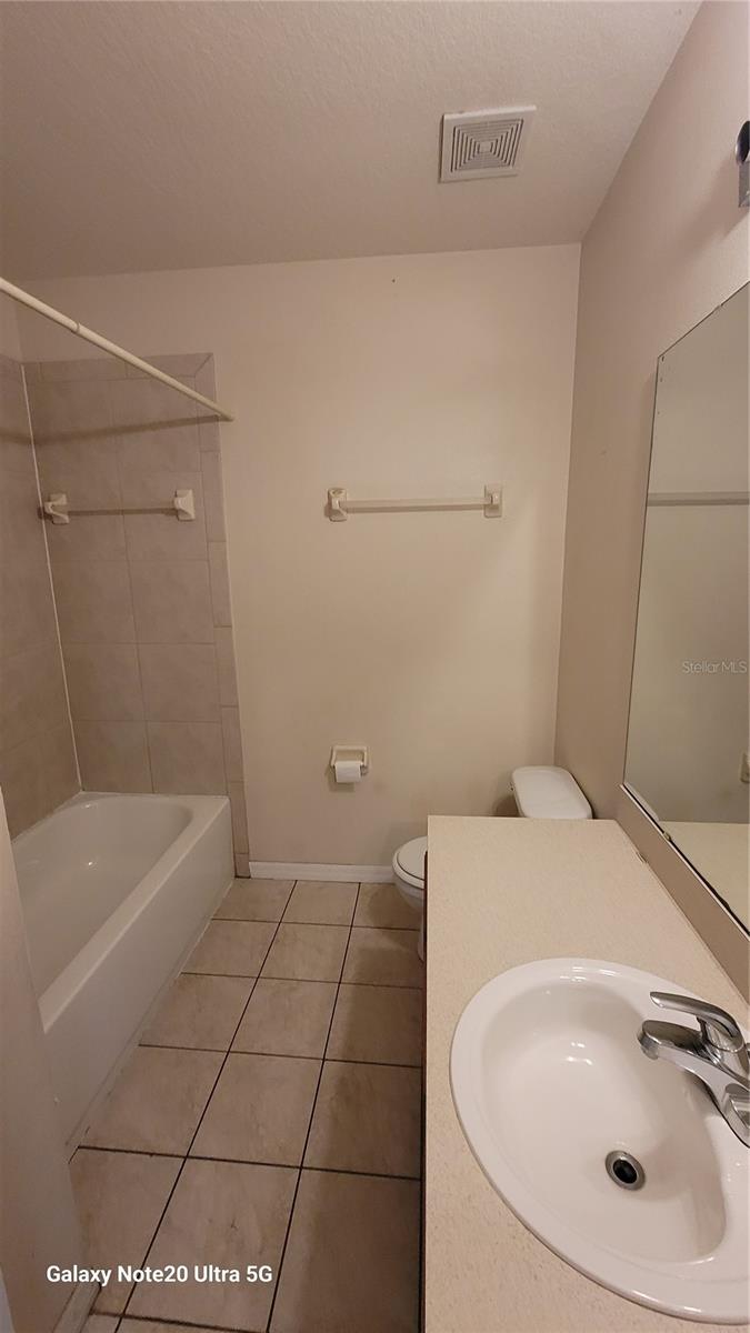 Image 6 of 14 For 4381 Paradise Cove Court