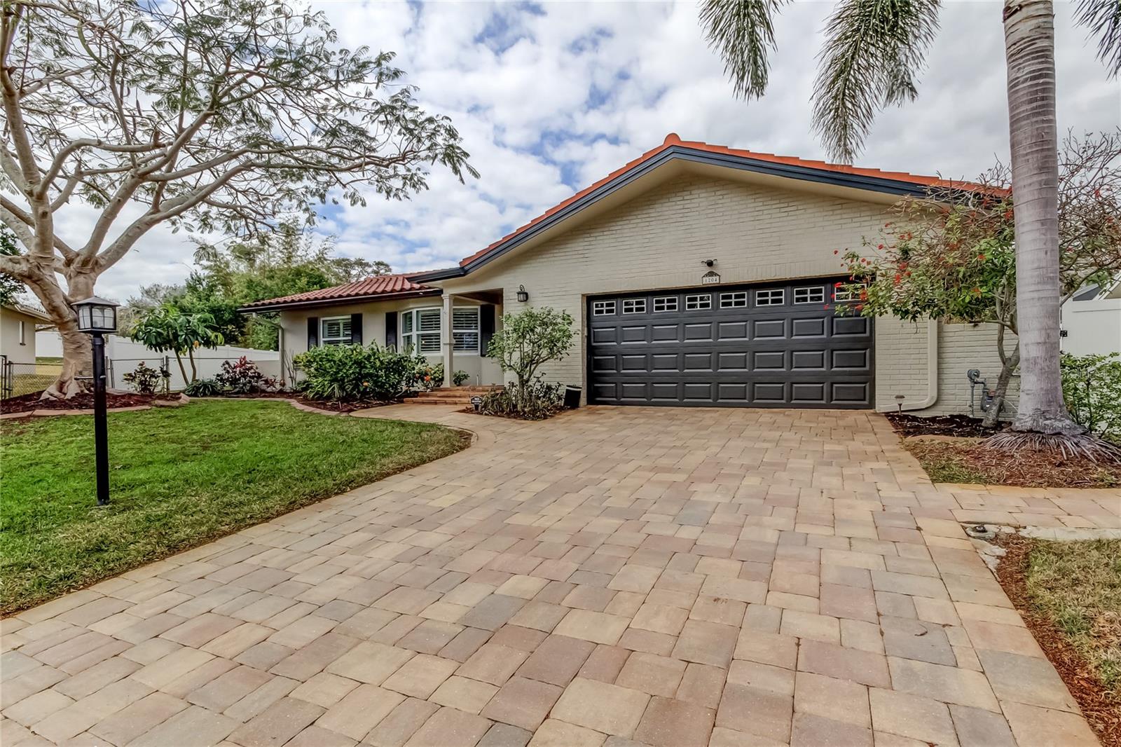 Details for 1204 San Domingo Court, CLEARWATER, FL 33759