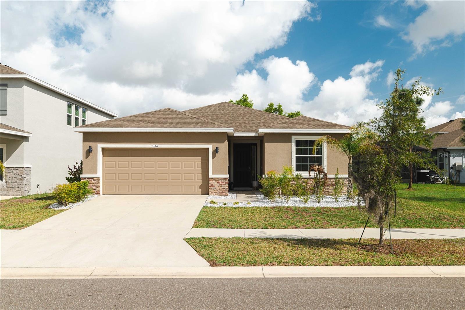 Image 39 of 55 For 13166 Brookside Moss Drive