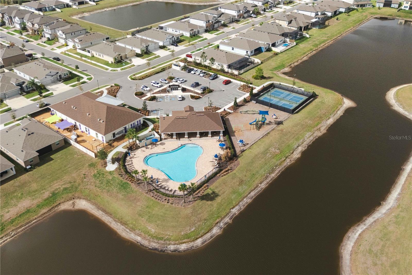 Image 47 of 55 For 13166 Brookside Moss Drive