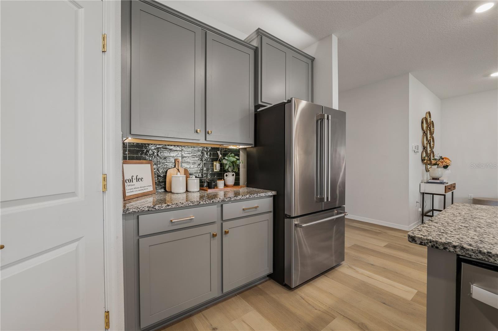 Image 9 of 55 For 13166 Brookside Moss Drive