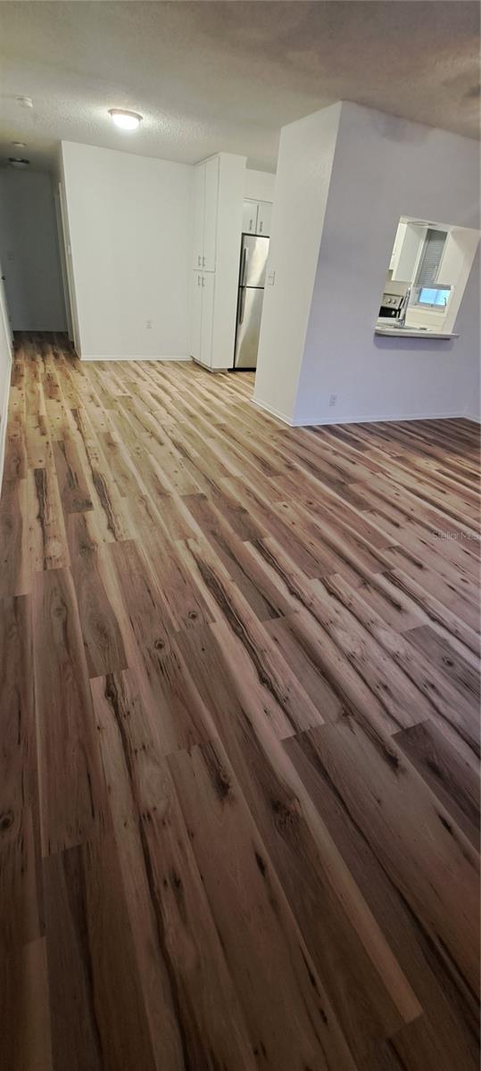 Image 3 of 17 For 3037 Park Lane B