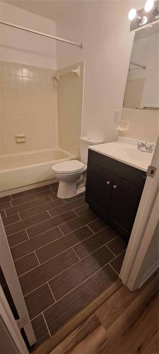 Image 9 of 17 For 3037 Park Lane B