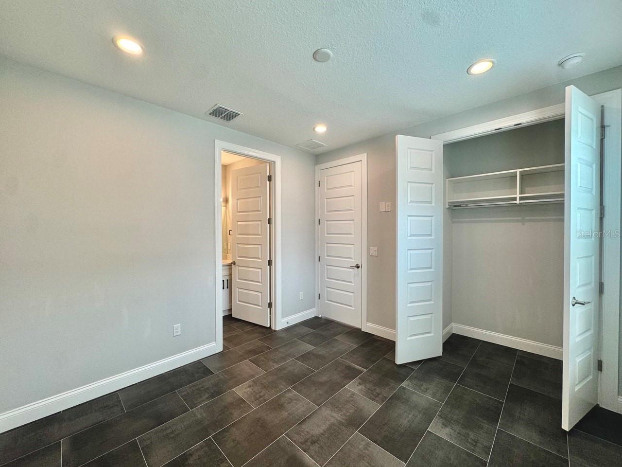 Image 4 of 35 For 4215 North A Street 5