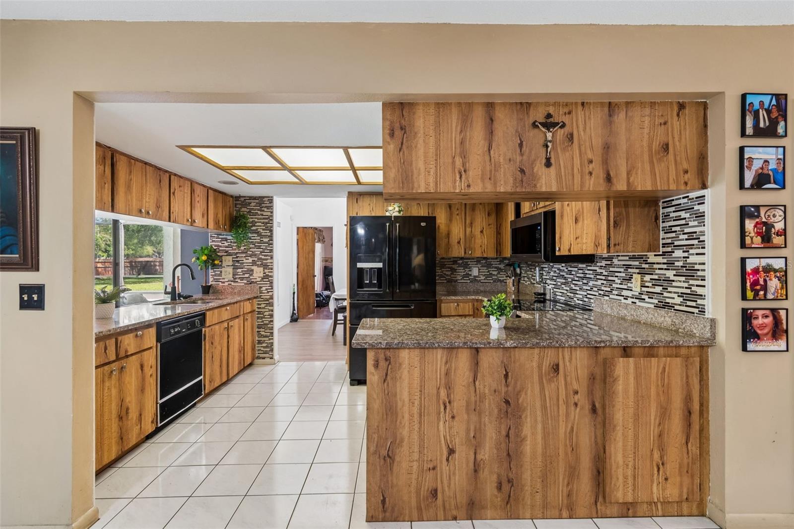 Listing photo id 9 for 1039 Northridge Drive