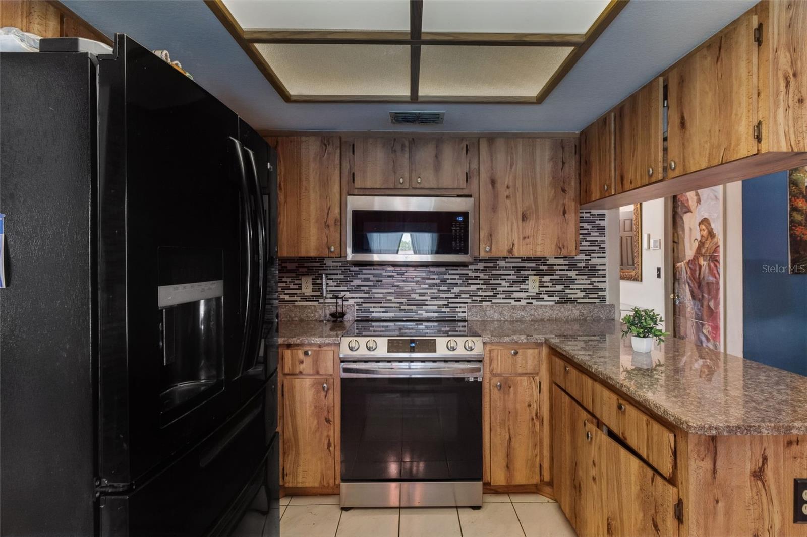 Listing photo id 11 for 1039 Northridge Drive