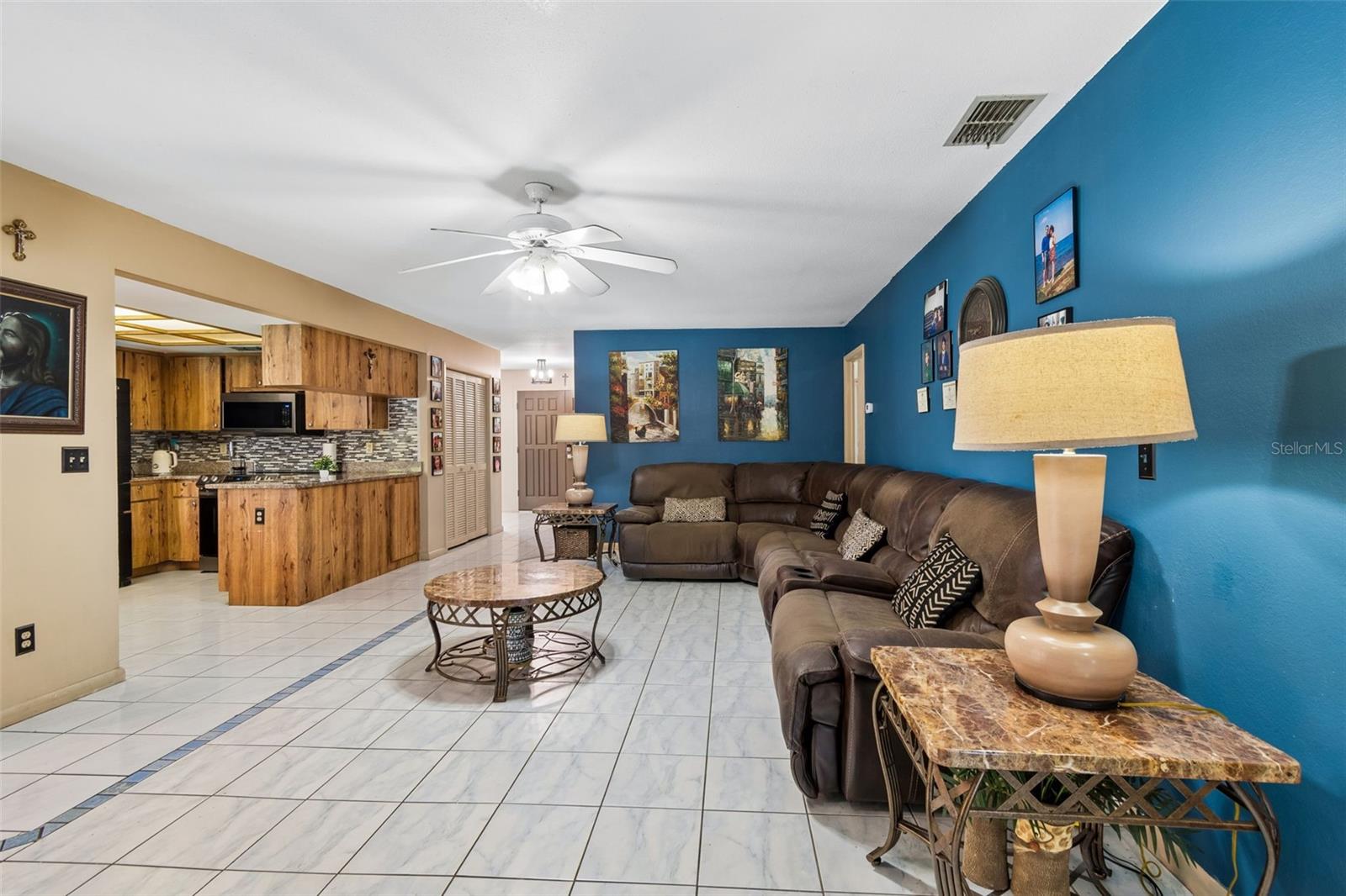 Listing photo id 18 for 1039 Northridge Drive