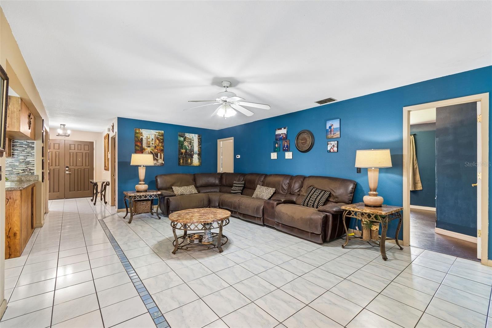 Listing photo id 19 for 1039 Northridge Drive