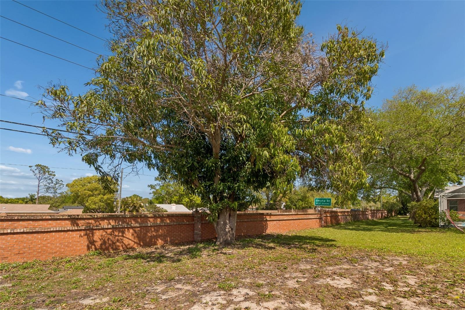 Listing photo id 45 for 1039 Northridge Drive