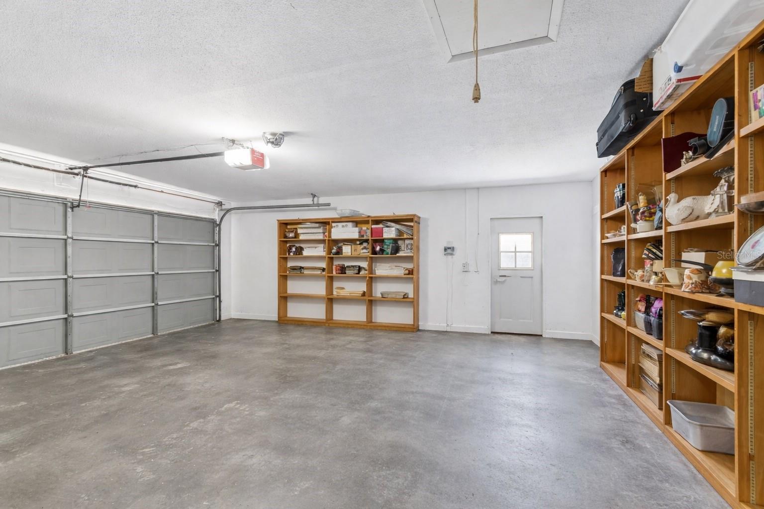 Listing photo id 46 for 1039 Northridge Drive