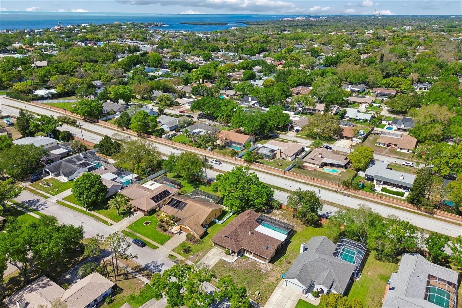 Listing photo id 48 for 1039 Northridge Drive