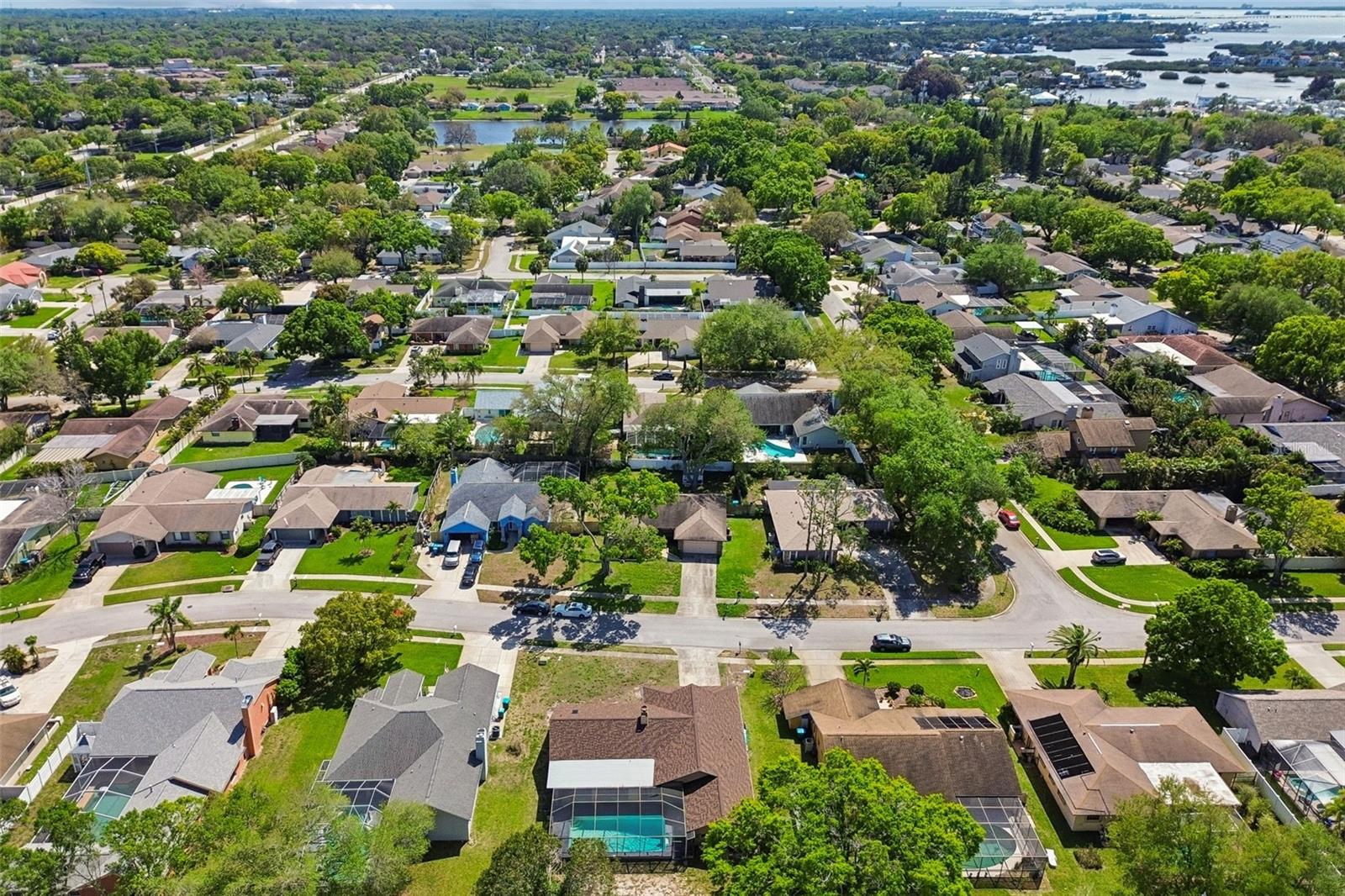 Listing photo id 50 for 1039 Northridge Drive