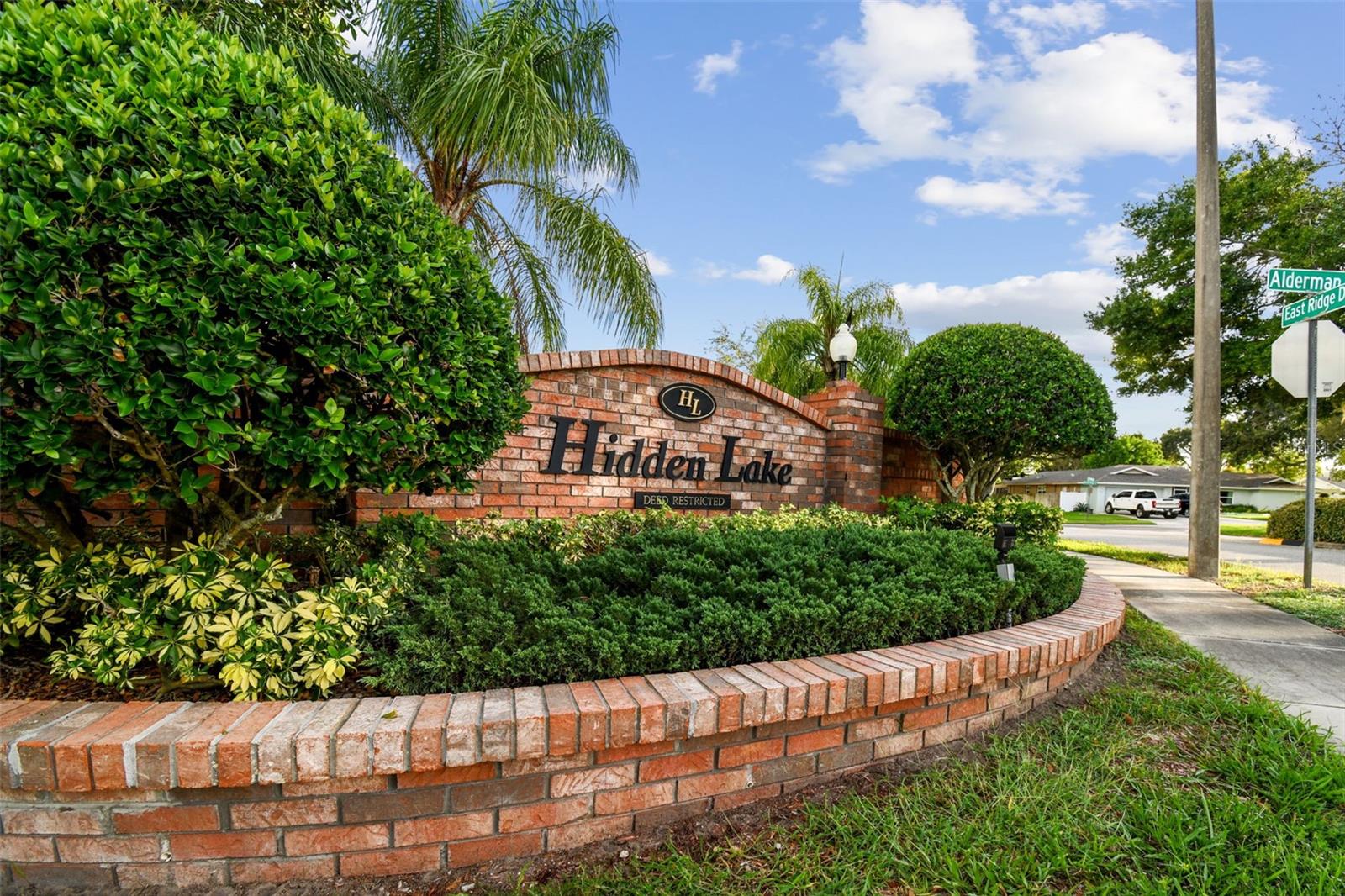 Listing photo id 51 for 1039 Northridge Drive