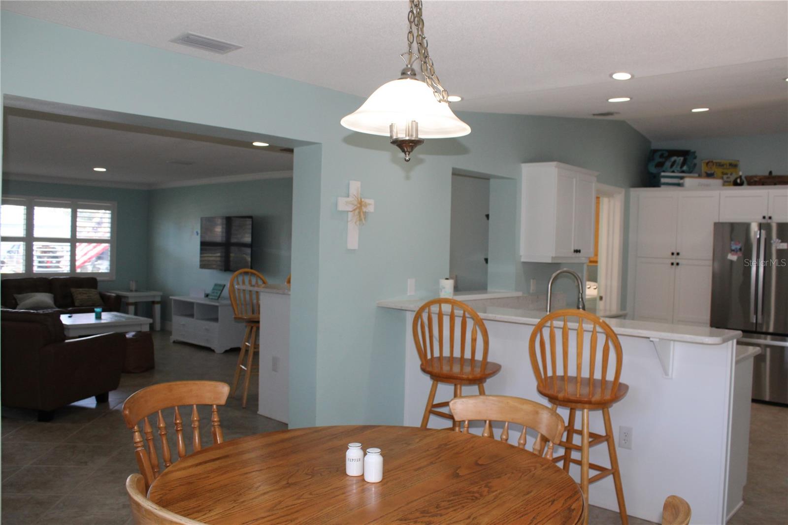 Image 13 of 58 For 2287 Carolyn Drive