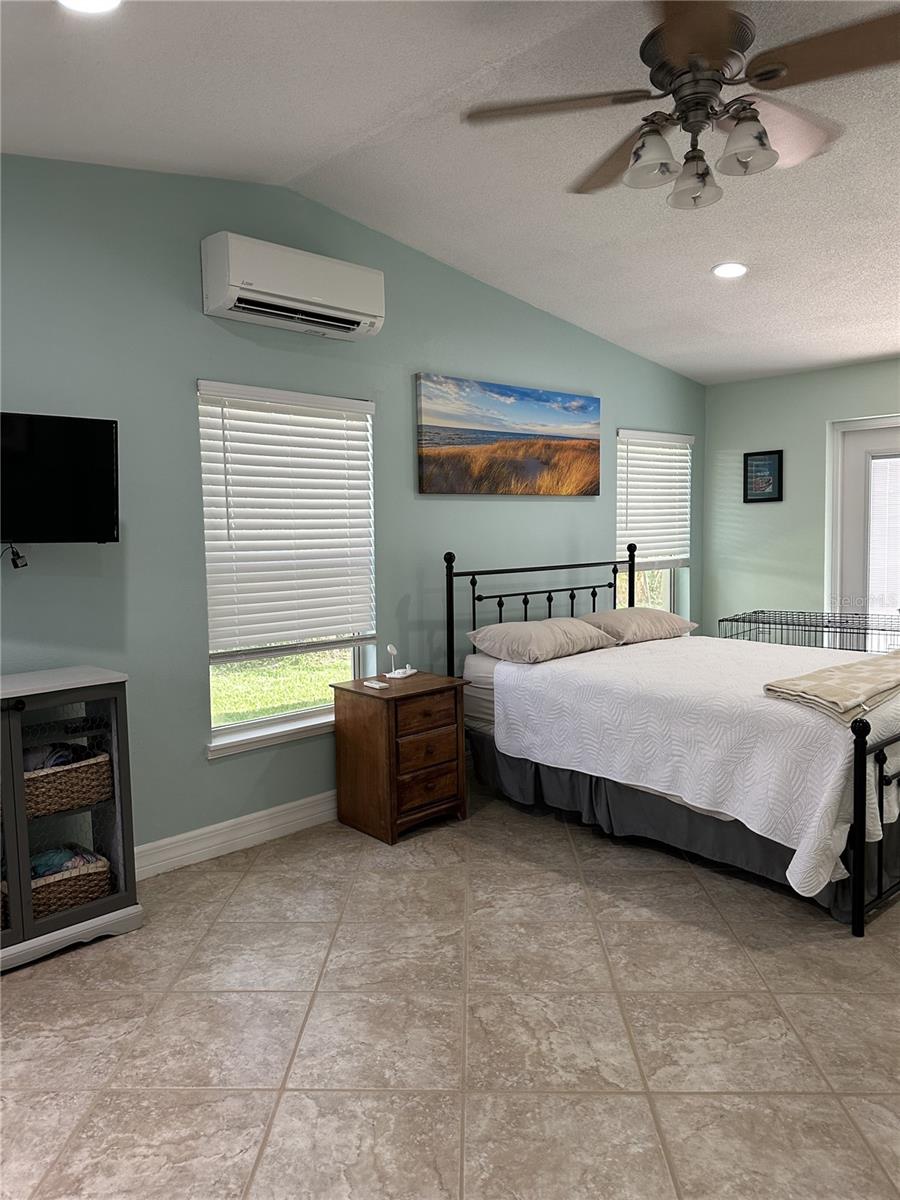 Image 30 of 58 For 2287 Carolyn Drive