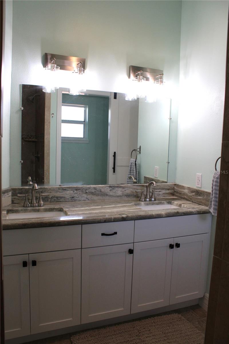 Image 34 of 58 For 2287 Carolyn Drive