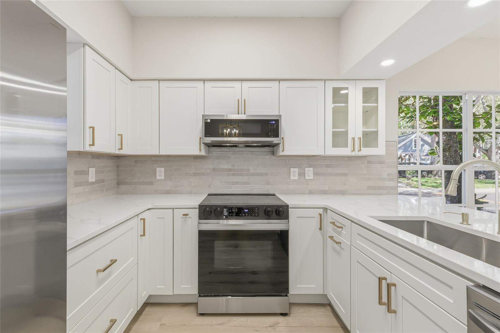 Image 15 of 41 For 2709 Penzance Street