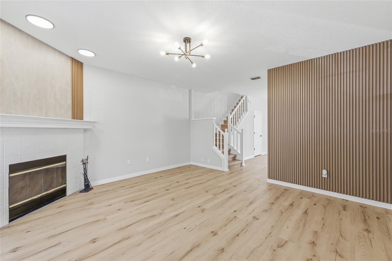 Image 4 of 41 For 2709 Penzance Street