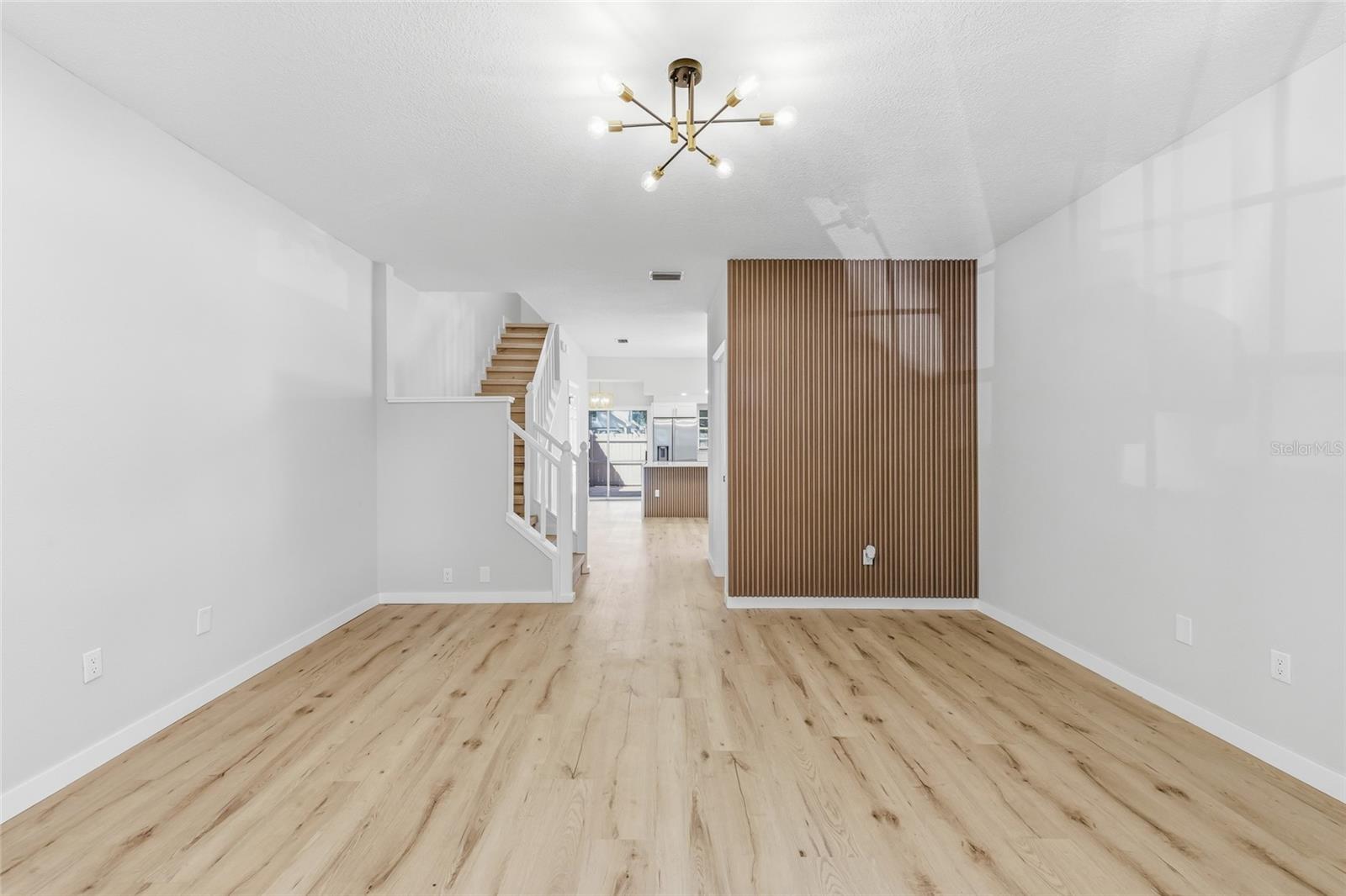 Image 5 of 41 For 2709 Penzance Street