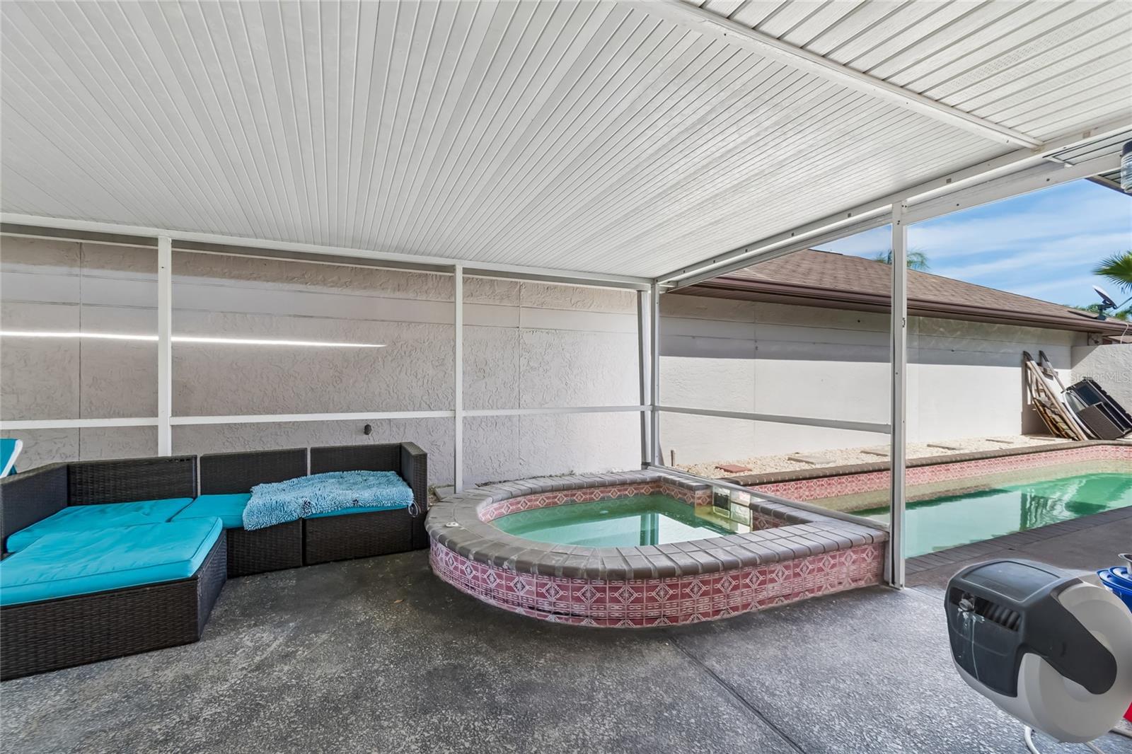 Image 41 of 51 For 7123 Silvermill Drive