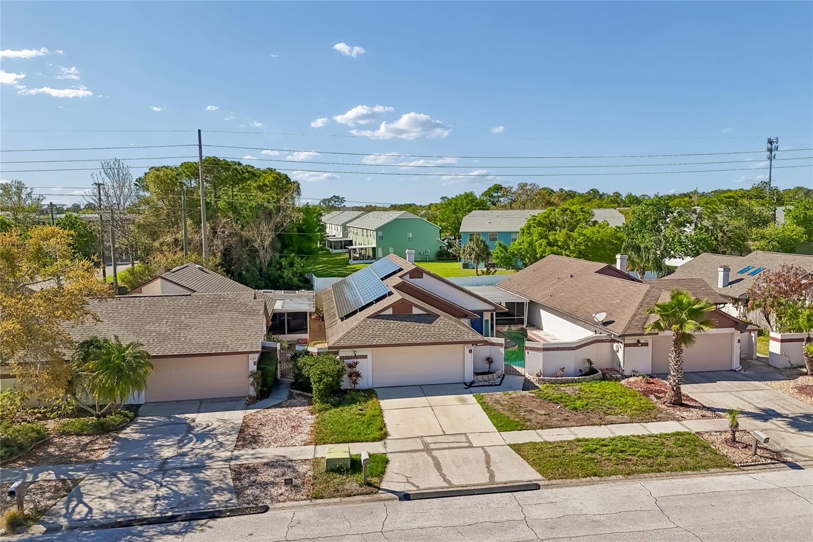 Image 46 of 51 For 7123 Silvermill Drive