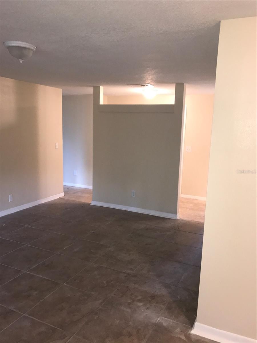 Image 10 of 24 For 906 Homewood Drive