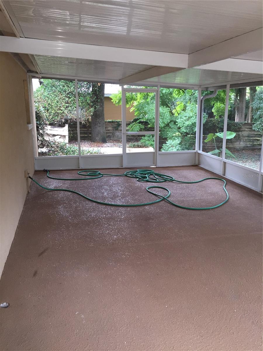 Image 22 of 24 For 906 Homewood Drive