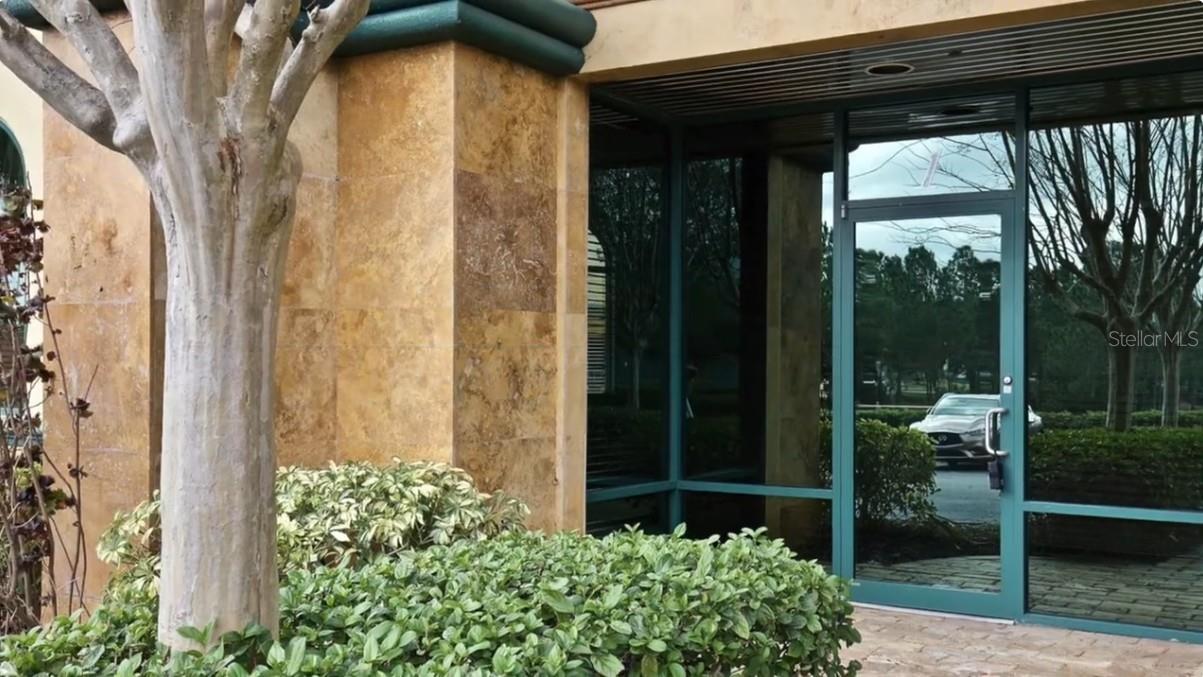 Image 4 of 26 For 6881 Kingspointe Parkway 1&2