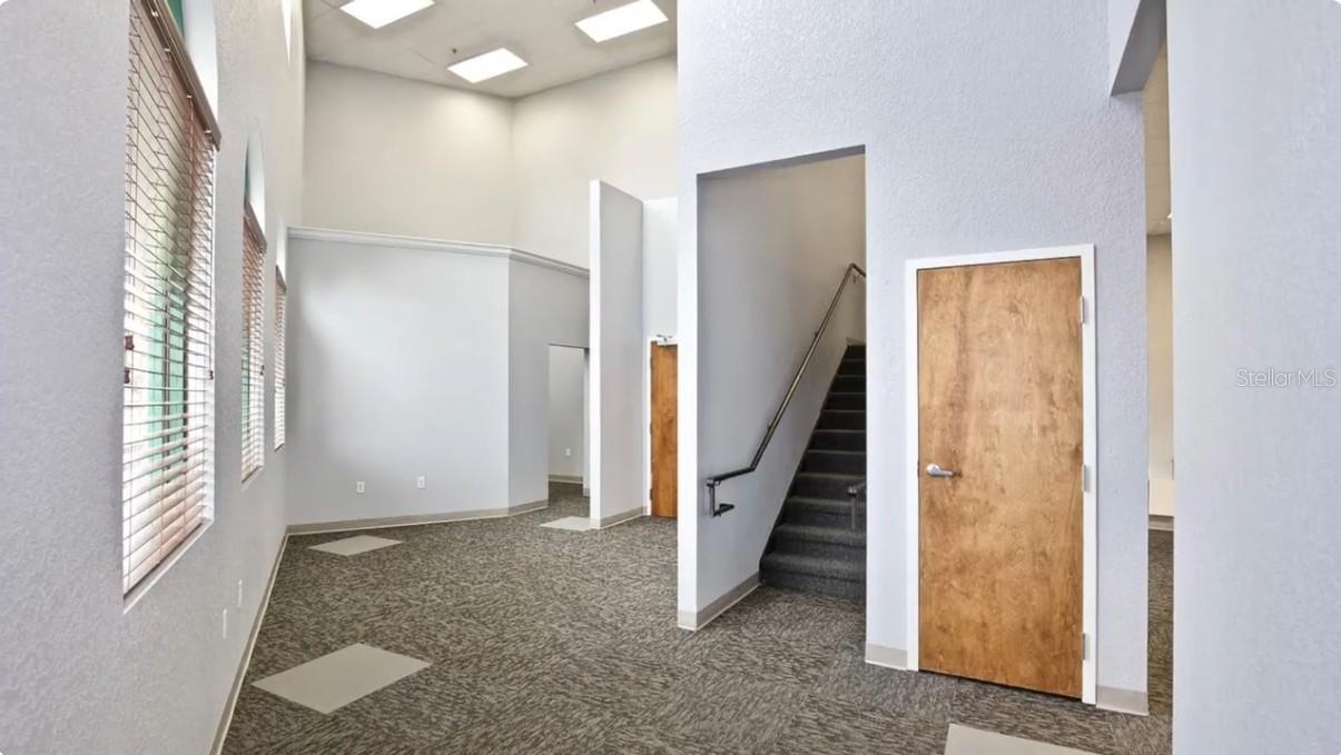 Image 5 of 26 For 6881 Kingspointe Parkway 1&2