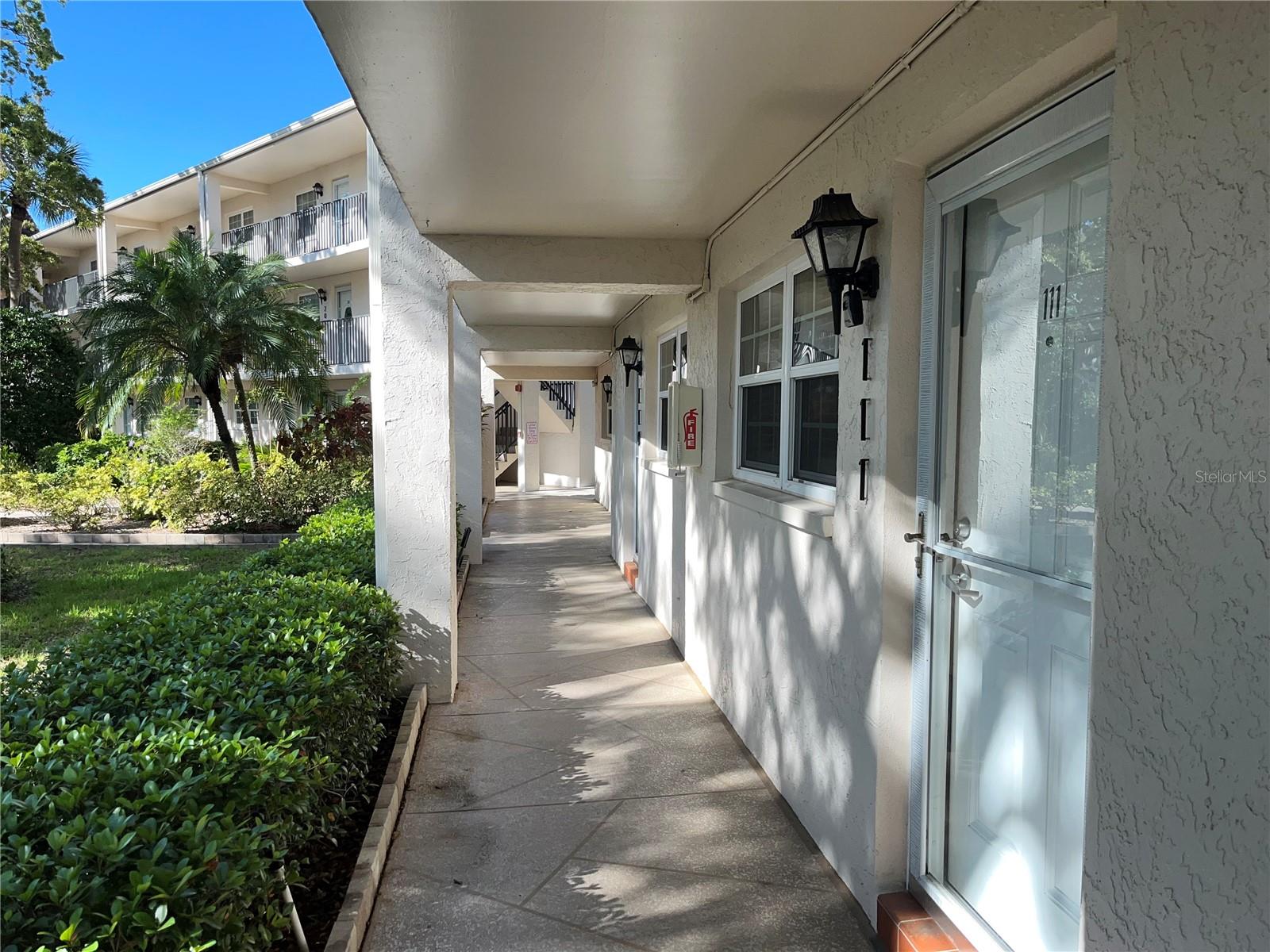 Image 8 of 43 For 870 Virginia Street 111