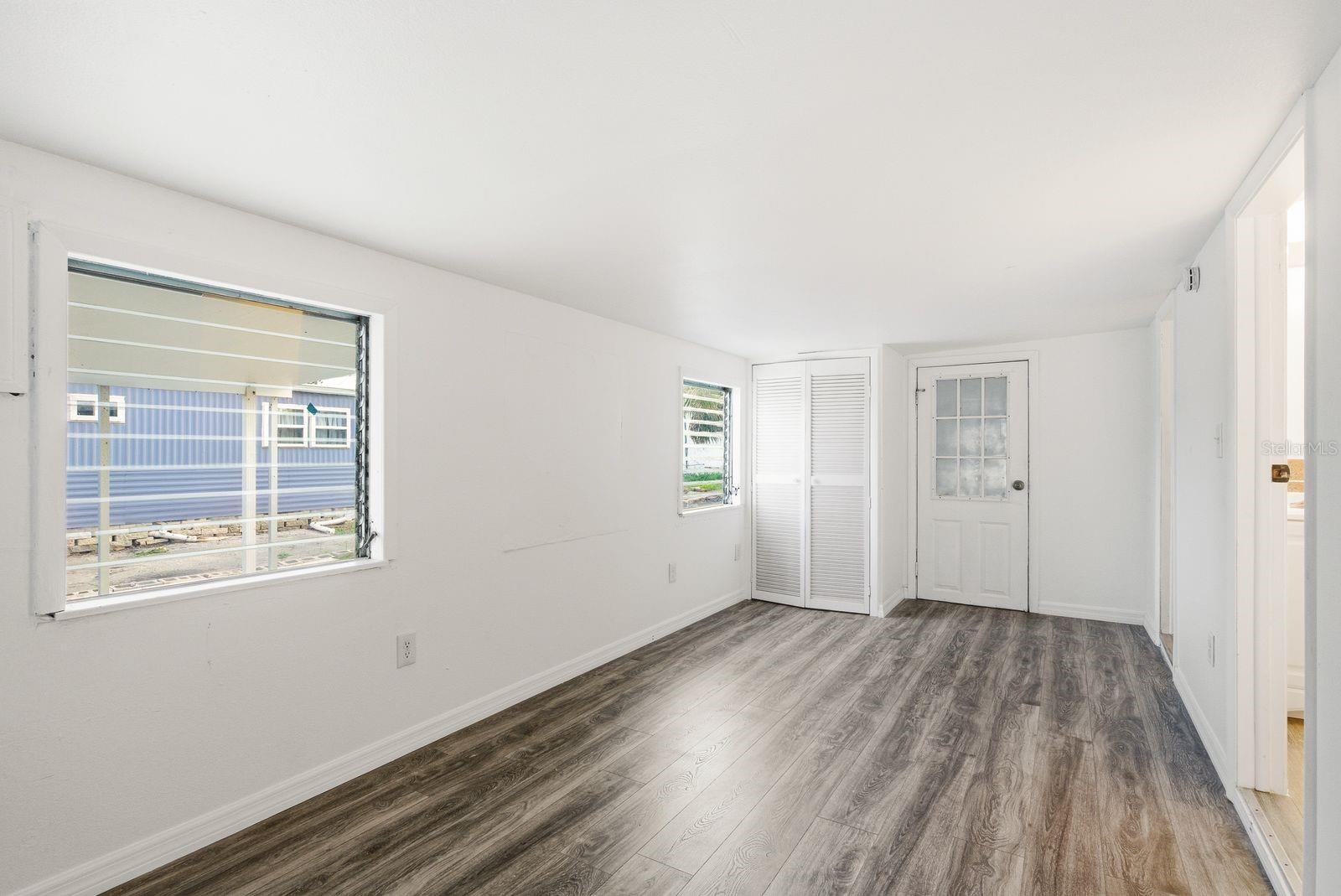 Image 16 of 26 For 2110 Orange Drive